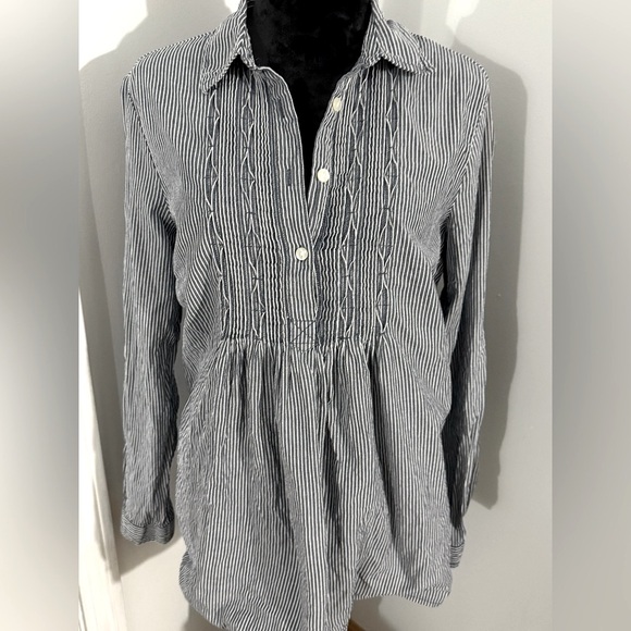 GAP Maternity Black and White Striped Button Down Shirt - Picture 1 of 3